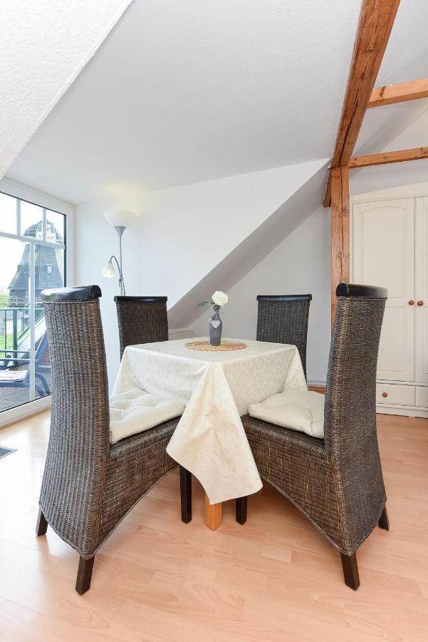 Ferienwohnungen Im Haus Friesische Weite Schillig Esterno foto