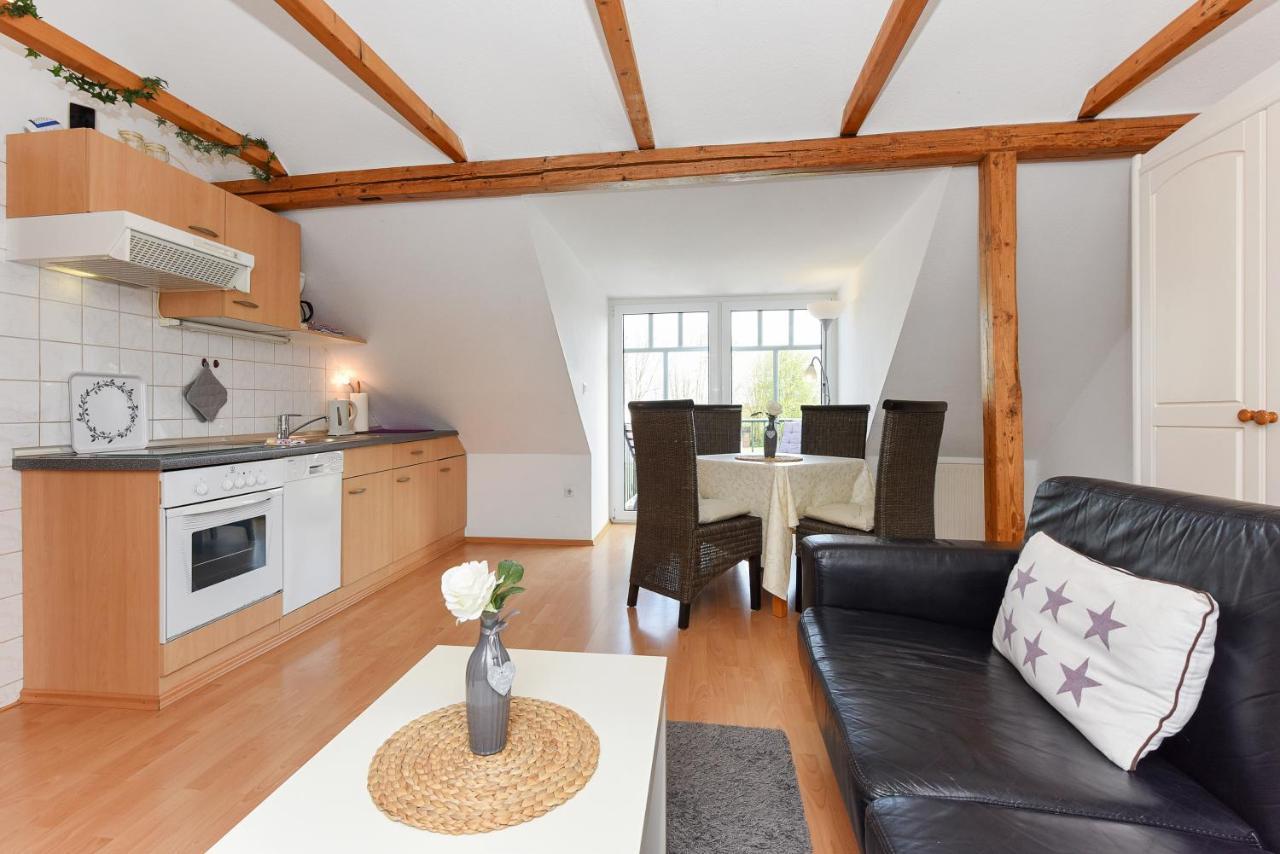 Ferienwohnungen Im Haus Friesische Weite Schillig Esterno foto